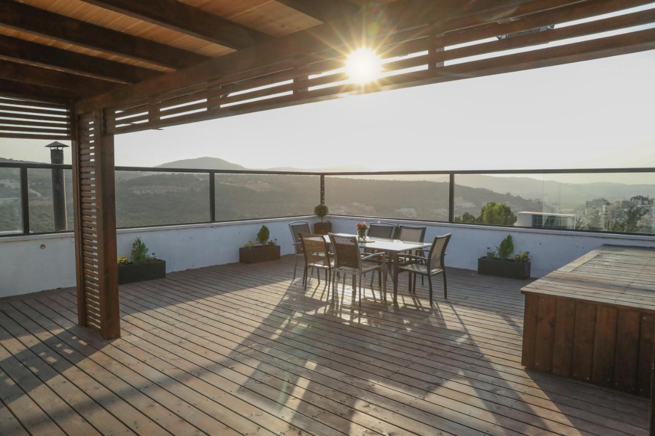 Valentine House Apartamento Deir Hanna Exterior foto