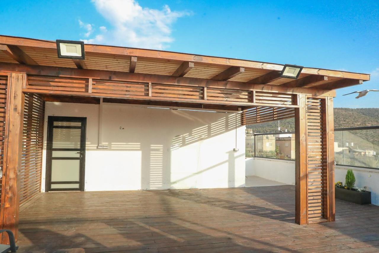 Valentine House Apartamento Deir Hanna Exterior foto